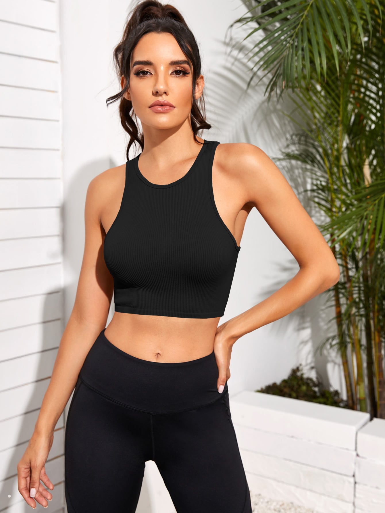 Cropped Round Neck Sports Tank Top - A Better You