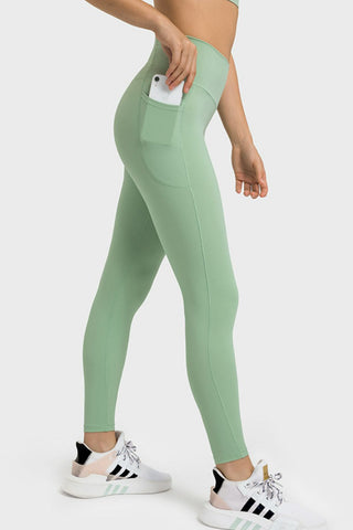 V-Waist Yoga Leggings with Pockets - A Better You